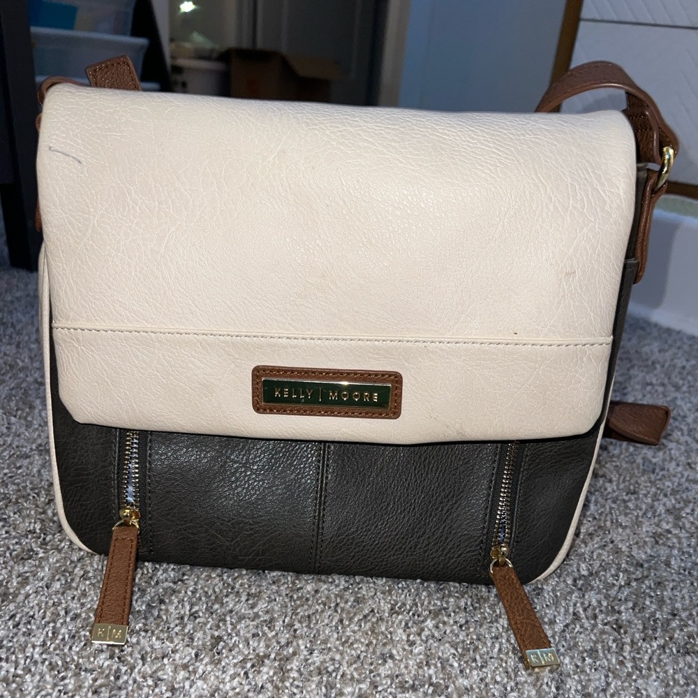 Kelly Moore Bag Luna Messenger Bag (Bone)